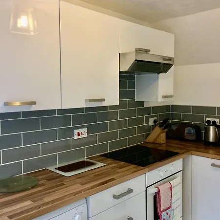 Cosy 3 Bed Detached House * Birmingham