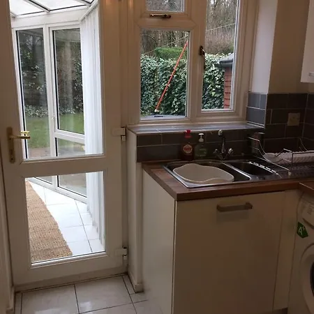 Holiday home Cosy 3 Bed Detached House *
